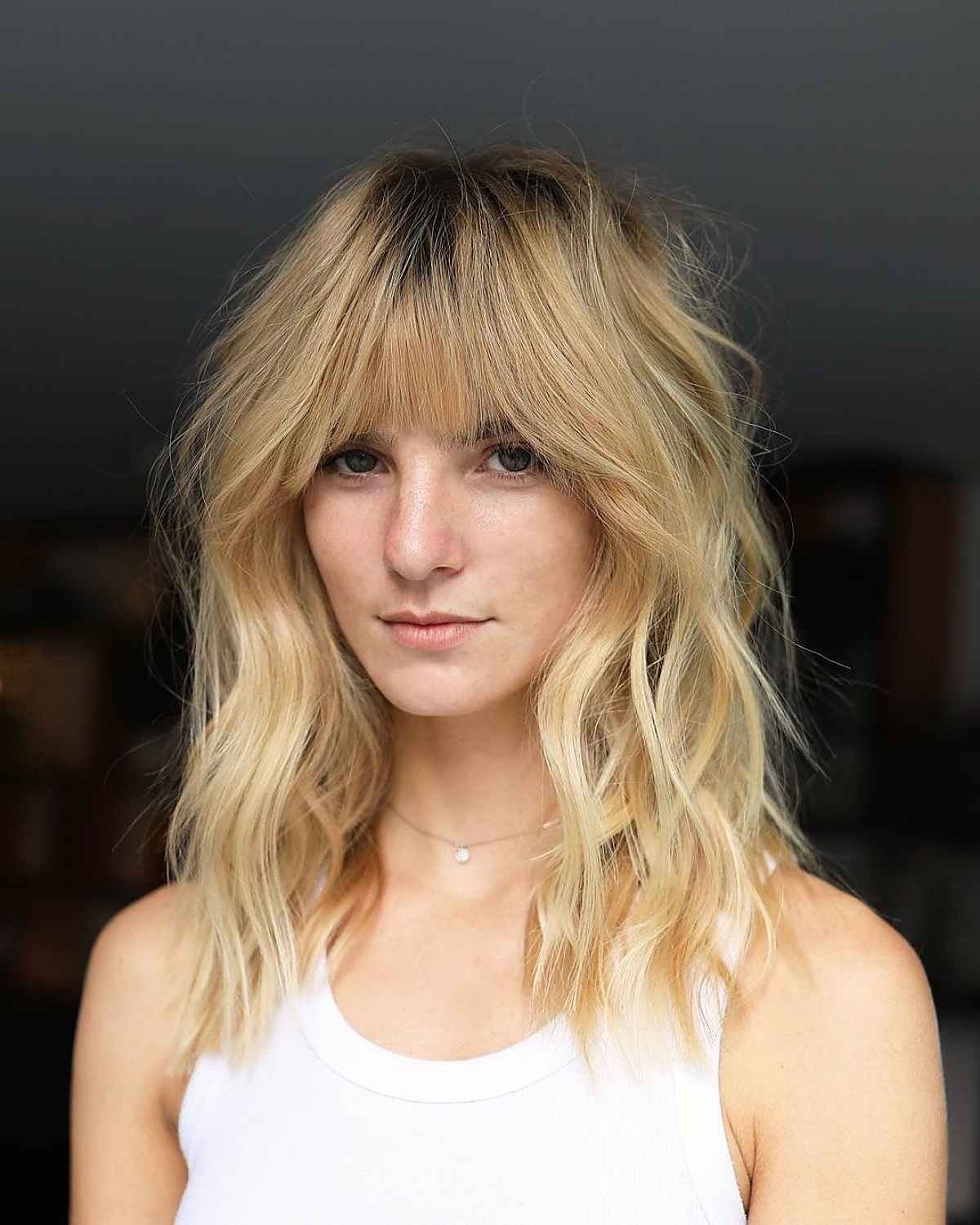 25 Easy Beach Waves Tutorials – How To Get Cute Beachy Waves For Most Up To Date Wet Medium Beach Waves With Bangs (Photo 6 of 18)