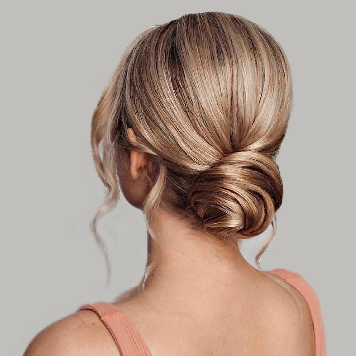33 Super Easy Updos For Beginners To Try In 2023 For Easy Evening Upstyle (Photo 5 of 25)