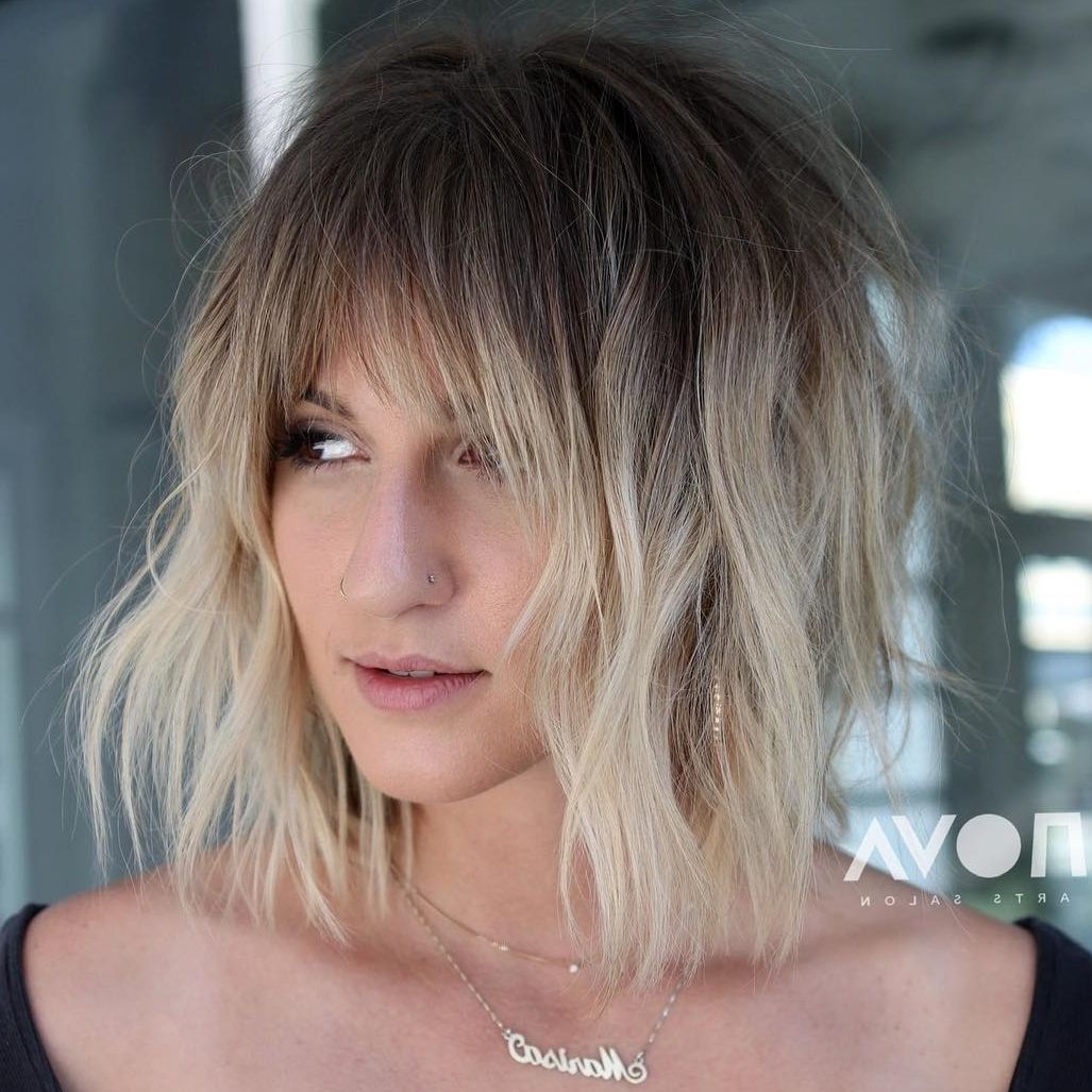 40 Awesome Ideas For Layered Bob Hairstyles You Can't Miss In 2022 For Collarbone Razored Feathered Bob (View 20 of 25)