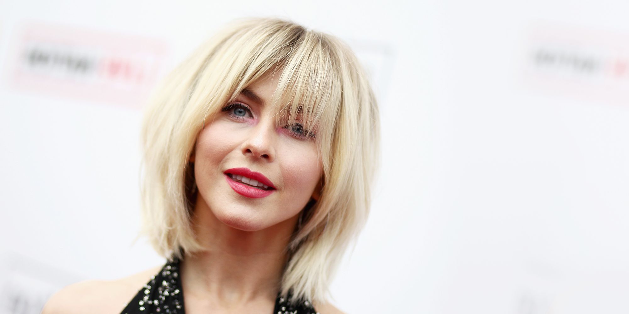 40 Best Hairstyles With Bangs – Celebrity Haircuts With Bangs Pertaining To 2018 Dense Fringe Plus Messy Waves (View 15 of 18)