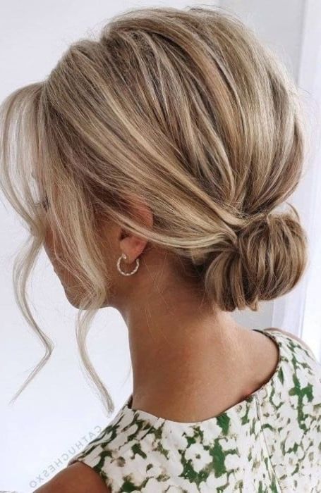 40 Easy Updos For Short Hair In 2023 – The Trend Spotter Intended For Easy Updo For Long Fine Hair (View 16 of 25)