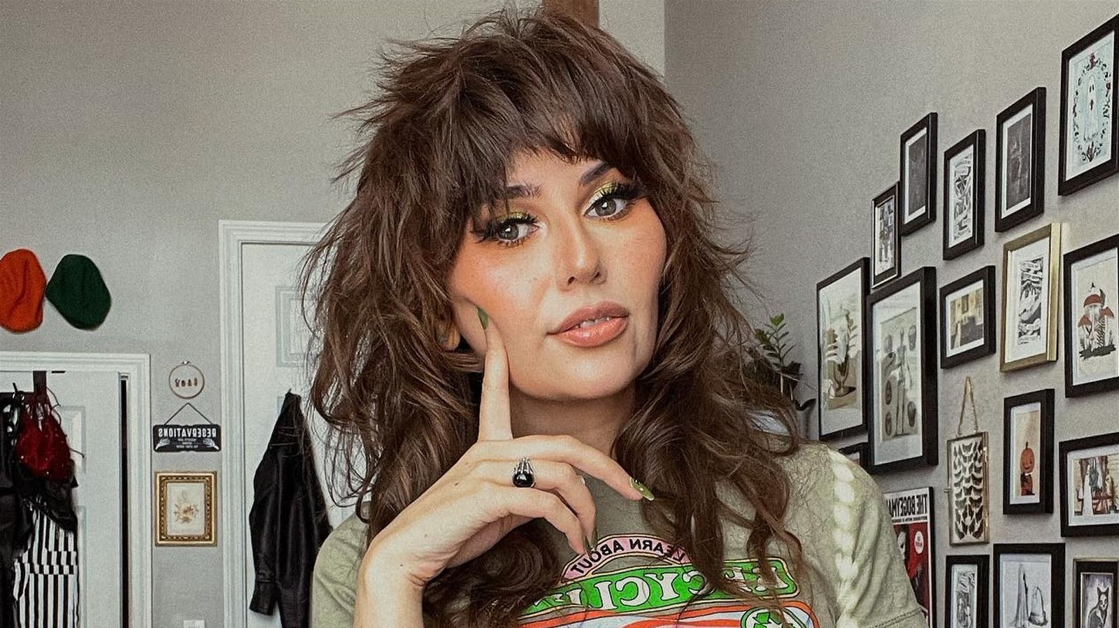 40 Shag Haircuts To Inspire Your Next Salon Visit Inside Most Current Shaggy Mid Length Hair With Massive Bangs (View 17 of 18)