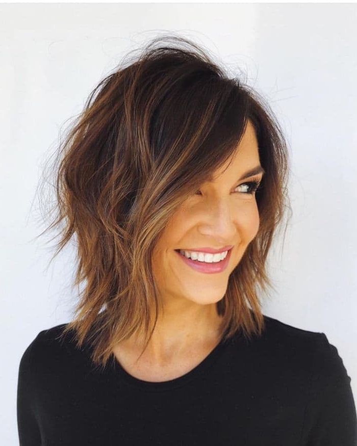51 Trendy Layered Bob Haircuts In 2023 – Hairstyle On Point With Collarbone Razored Feathered Bob (Photo 23 of 25)