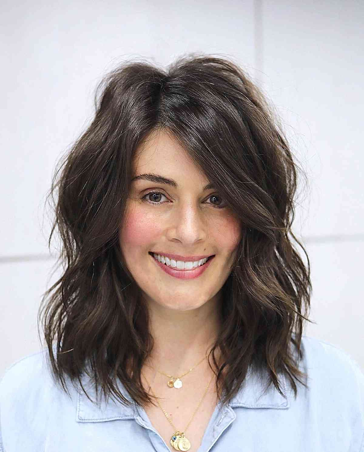 53 Best Examples Of Collarbone Length Hair For The Ultimate Length In Collarbone Razored Feathered Bob (View 5 of 25)