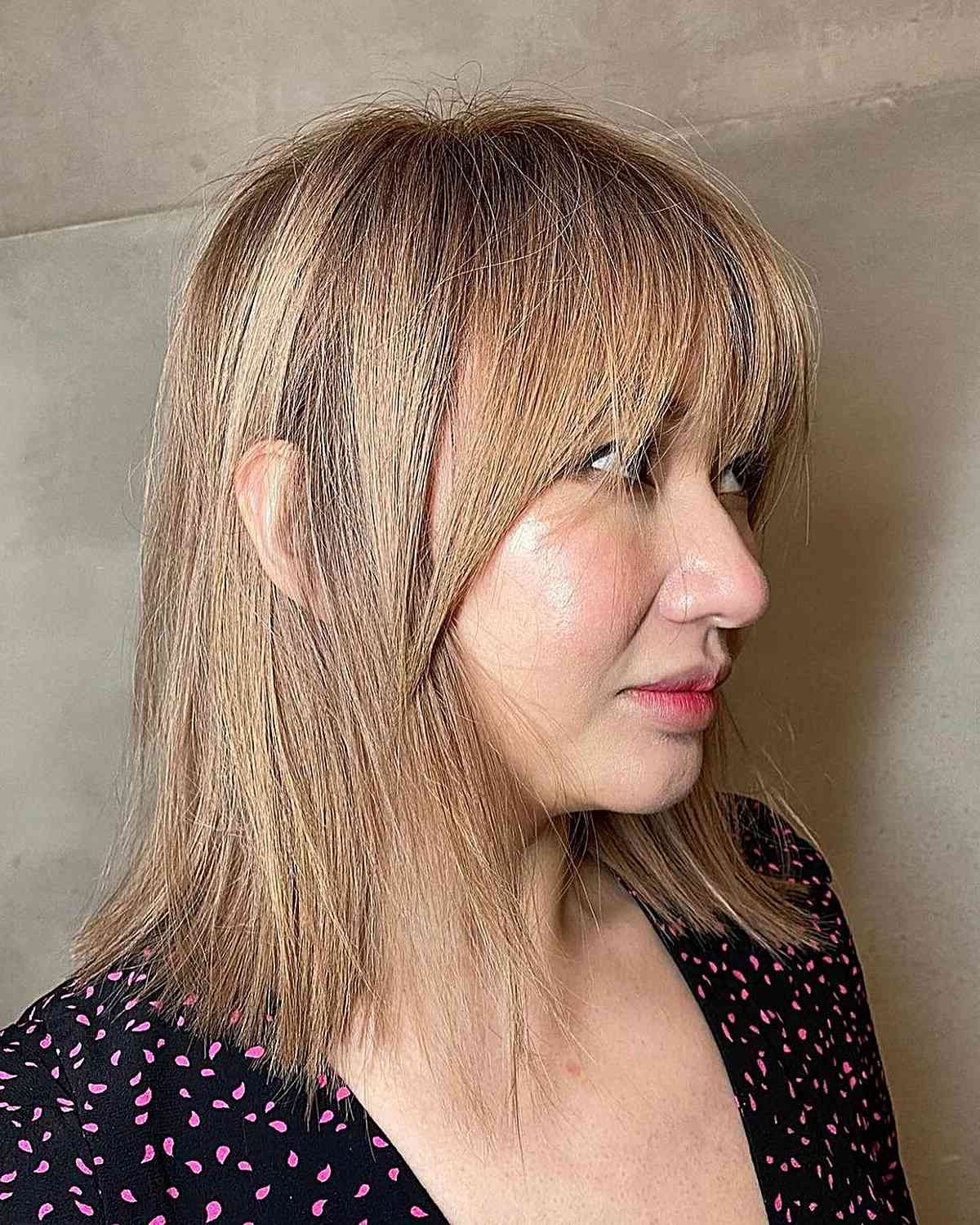 63 Cute Shoulder Length Hair With Bangs For An Instant Makeover Within Most Popular Medium Straight Sleek Hair With A Fringe (Photo 15 of 18)