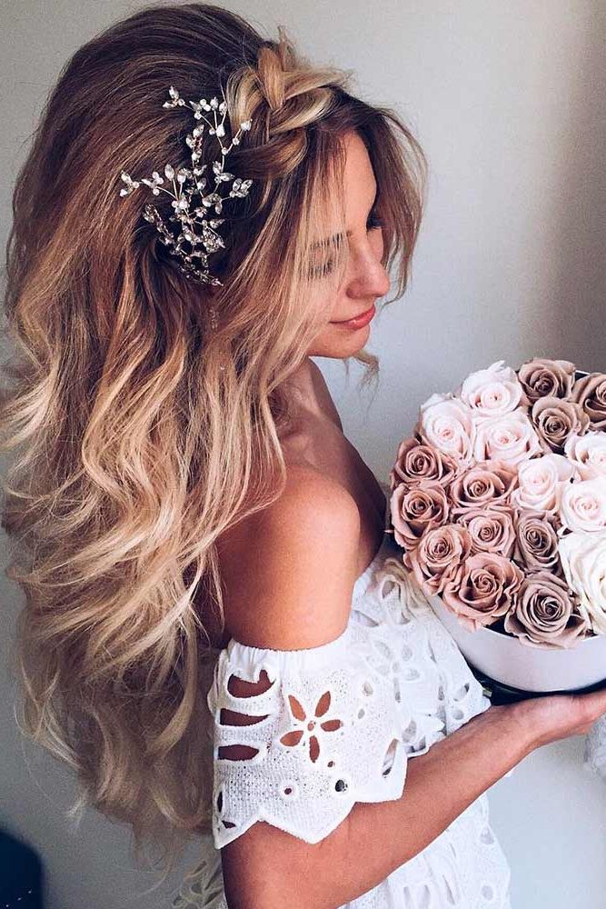 70+ Romantic Wedding Hair Styles For Your Perfect Look Regarding Massive Wedding Hairstyle (View 5 of 25)