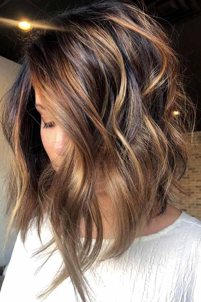 80+ Inverted Bob Ideas To Keep Up With Trends – Glaminati For Stunning Messy Lob With Money Pieces (View 18 of 25)