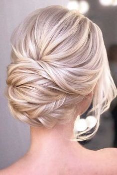 Blonde Updo Hairstyle #weddingupdo #weddinghair #hairstyles #updohairstyles  Whether You Prefer Loose Or Vintag… | Wedding Hairstyles, Long Hair Styles, Blonde  Updo Pertaining To Braided Updo For Blondes (View 21 of 25)