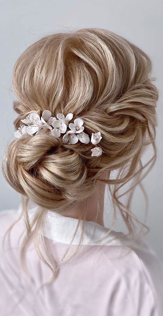 Featured Photo of The 28 Best Collection of Low Chignon Updo