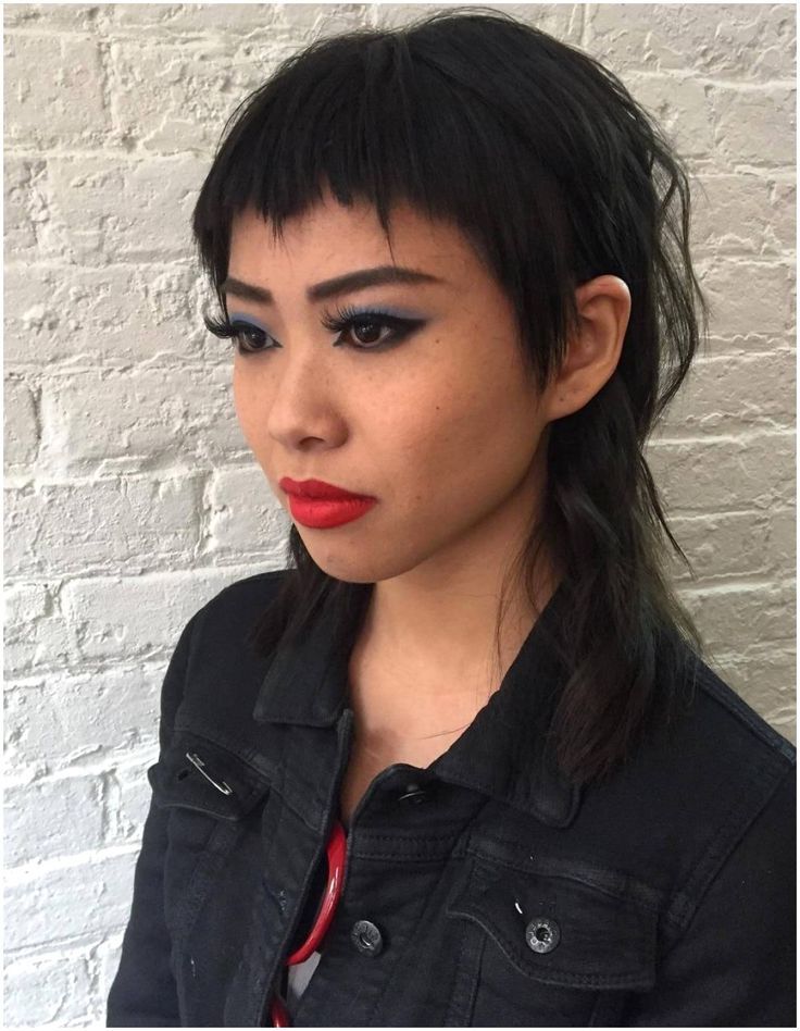 Short Mullet Haircuts | Mullet Hairstyle, Mullet Haircut, Short Hair Styles For Most Recent Shoulder Grazing Mullet With Choppy Bangs (Photo 2 of 18)