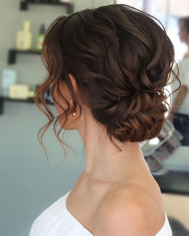 Top 7 Low Bun Ideas For 2021 For Low Chignon Updo (View 2 of 28)