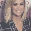 Carrie Underwood Medium Haircuts (Photo 6 of 25)
