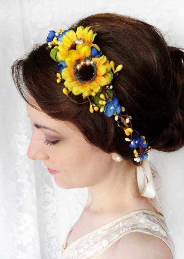 15 Photos Wedding Hairstyles with Sunflowers