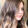 Best Long Hairstyles For Round Faces (Photo 2 of 25)