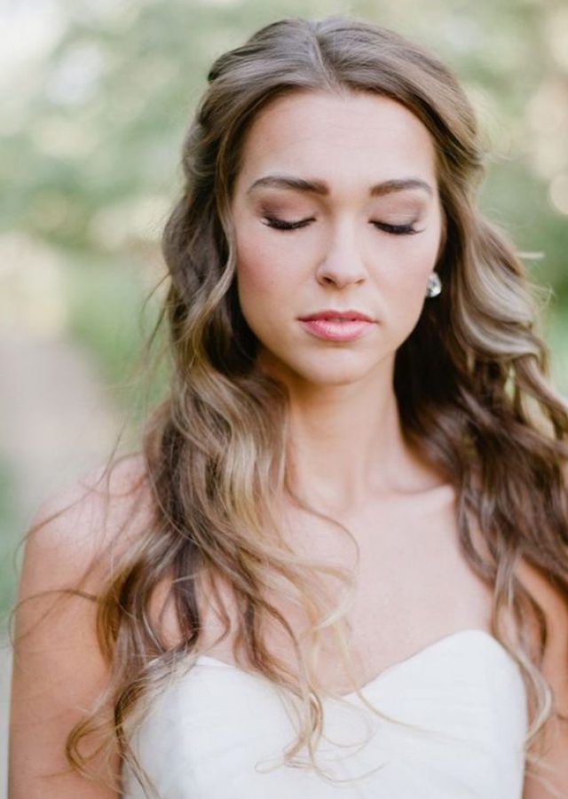 25 Best Ideas Relaxed and Regal Hairstyles for Wedding