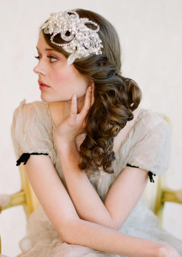 The Best Long Hairstyles of the 1920s