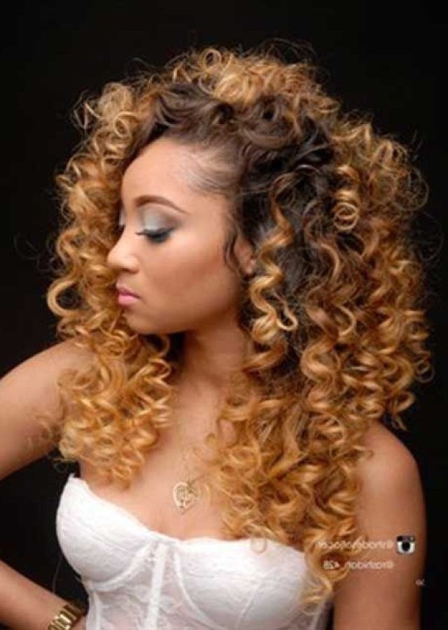 2024 Popular Curly Blonde Ponytail Hairstyles with Weave