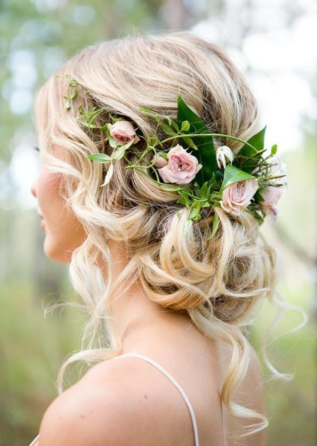 15 Inspirations Romantic Wedding Hairstyles