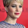 Choppy Side-Parted Pixie Bob Hairstyles (Photo 10 of 25)