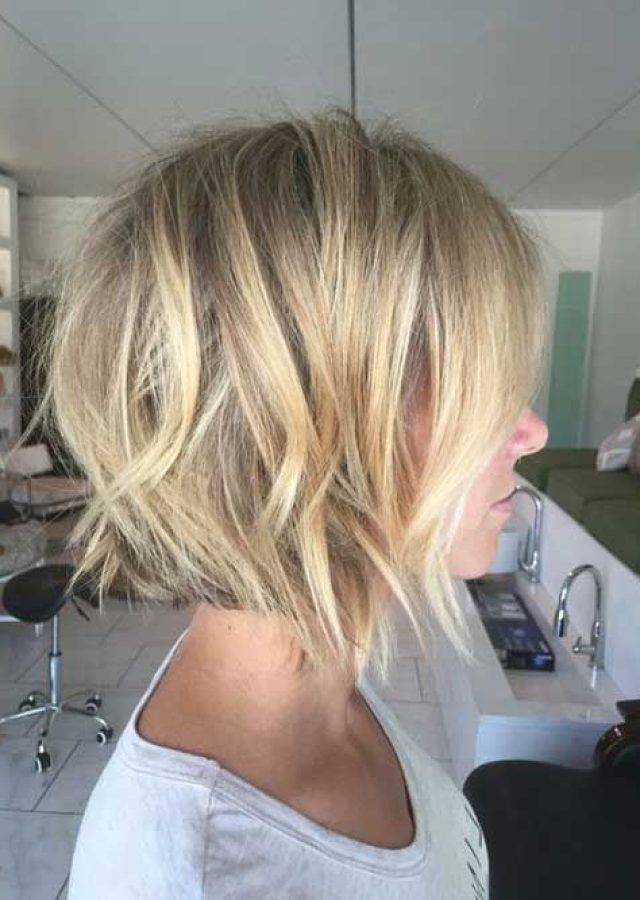 25 Photos Blonde Textured Haircuts with Angled Layers