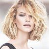 Messy Medium Haircuts For Women (Photo 11 of 25)