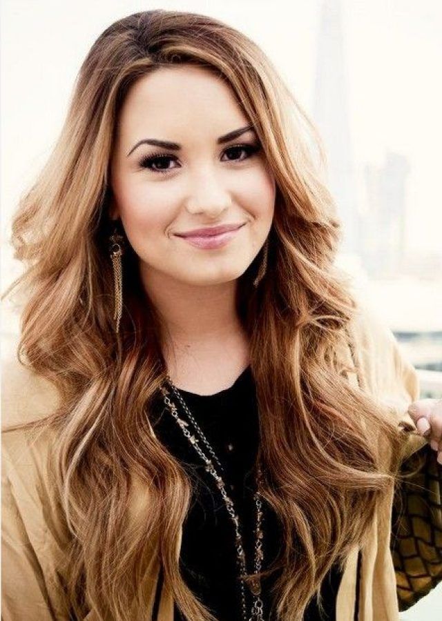 The Best Demi Lovato Long Hairstyles