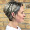Short Hairstyles For Women In Their 40S (Photo 3 of 25)