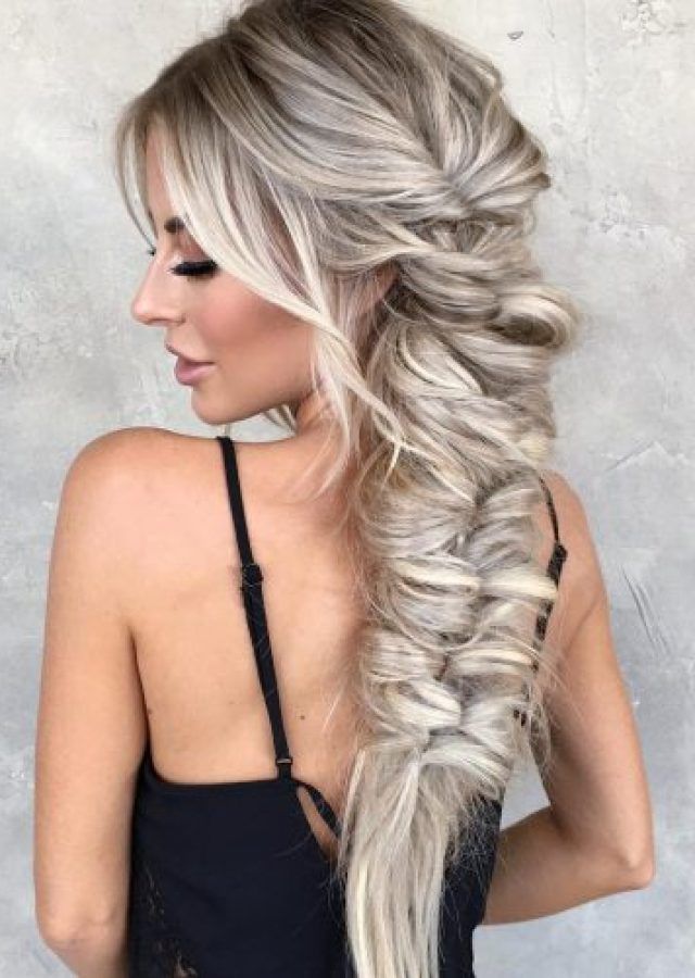 25 Photos Long Hairstyles Edgy