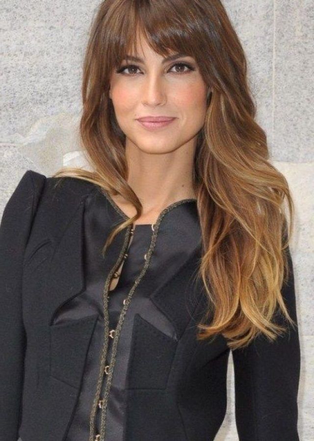 25 Inspirations Long Hairstyles for Square Faces with Bangs
