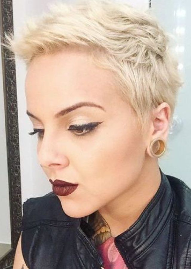  Best 25+ of Super Short Pixie Haircuts