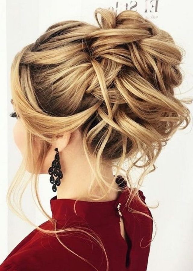 2024 Popular Wedding Hairstyles for Long Hair Updo