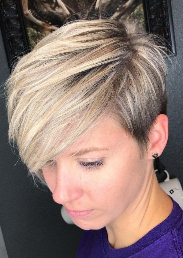 The Best Side-parted Blonde Balayage Pixie Haircuts