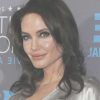 Angelina Jolie Medium Hairstyles (Photo 4 of 15)