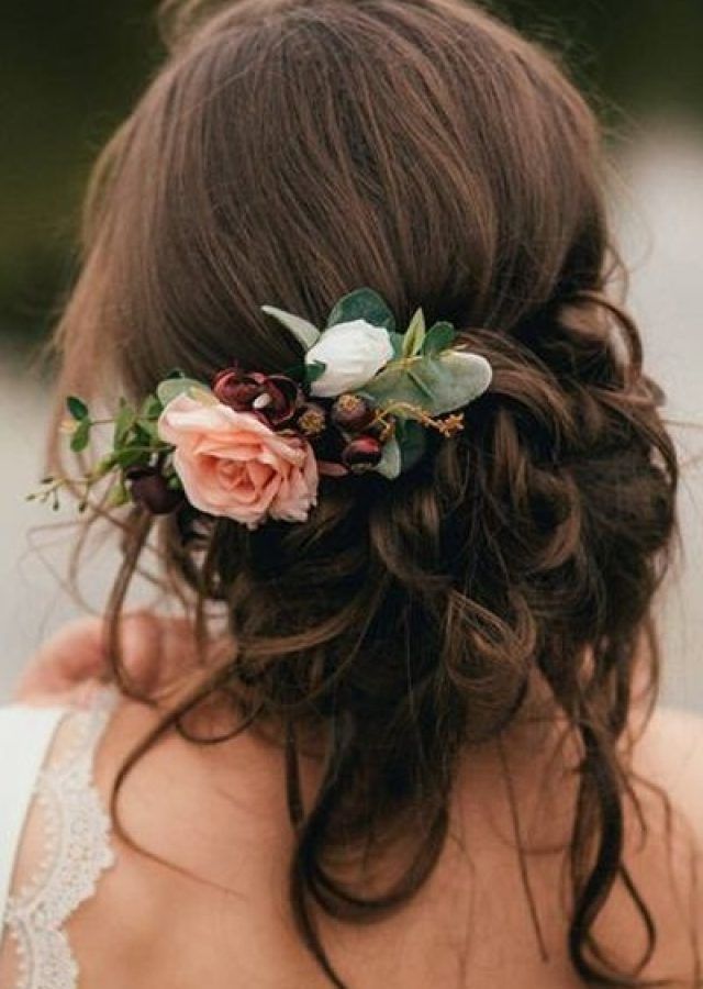 15 Inspirations Wedding Hairstyles with Flowers