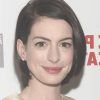Anne Hathaway Medium Haircuts (Photo 8 of 25)
