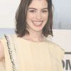 Anne Hathaway Medium Haircuts (Photo 10 of 25)