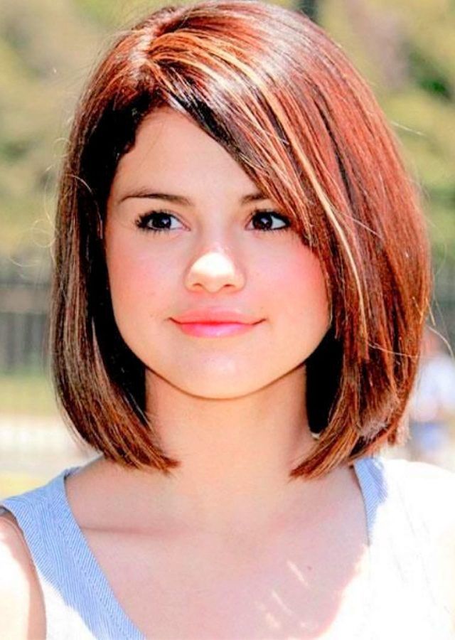 25 Ideas of Short Girl Haircuts for Round Faces