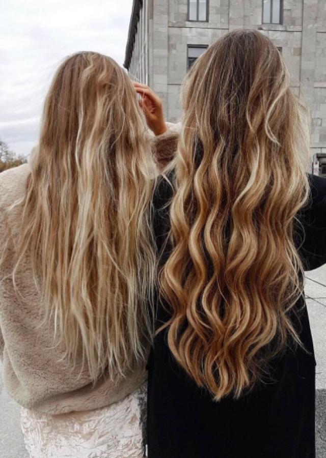 25 Collection of Beachy Waves Hairstyles with Blonde Highlights