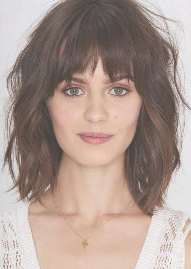 25 Best Ideas Round Face Medium Hairstyles with Bangs