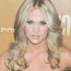 Carrie Underwood Medium Haircuts (Photo 23 of 25)