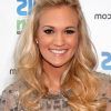 Carrie Underwood Long Hairstyles (Photo 12 of 25)