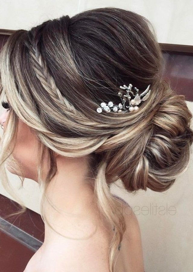 15 Ideas of Elegant Wedding Hairstyles for Bridesmaids