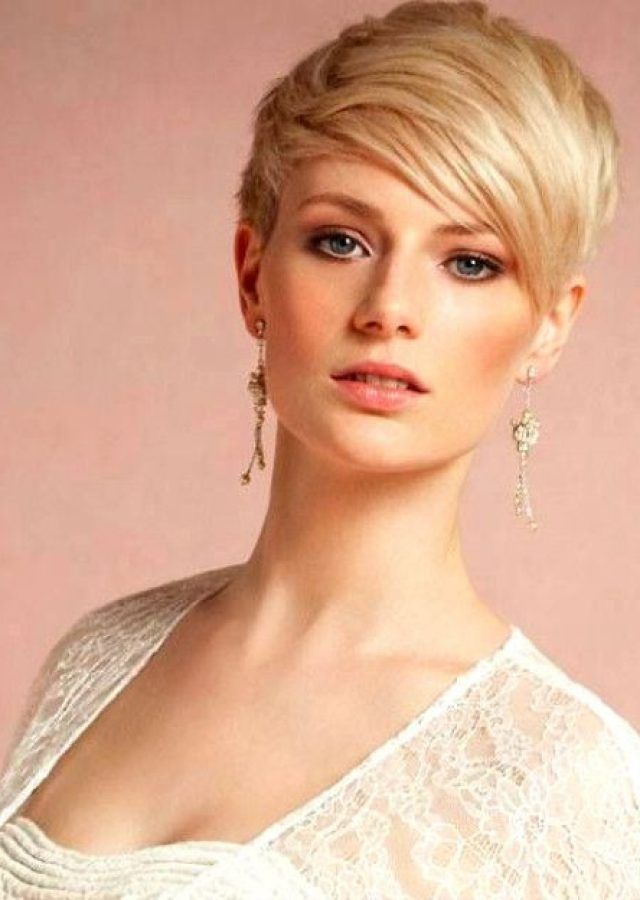  Best 25+ of Glamorous Pixie Hairstyles