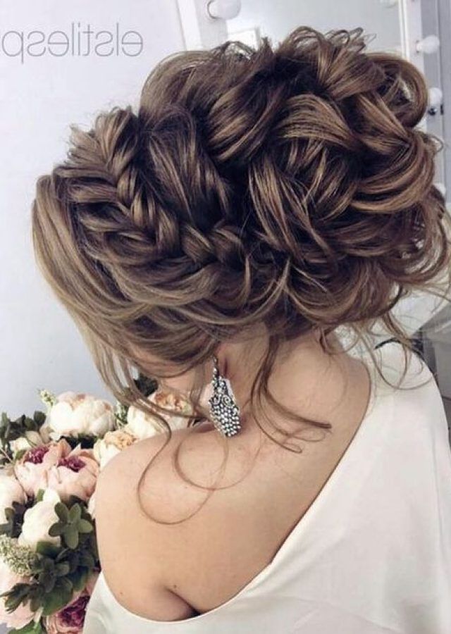 25 Best Curled Floral Prom Updos