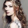 Long Hairstyles With Headbands (Photo 10 of 25)