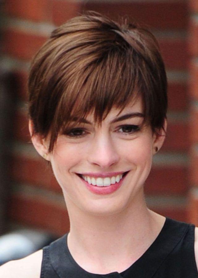 25 Best Ideas Anne Hathaway Short Haircuts