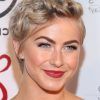 Julianne Hough Short Hairstyles (Photo 3 of 25)