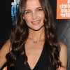Katie Holmes Long Hairstyles (Photo 14 of 25)