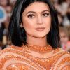 Kylie Jenner Short Haircuts (Photo 17 of 25)