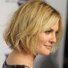 Short Wavy Haircuts With Messy Layers (Photo 8 of 25)